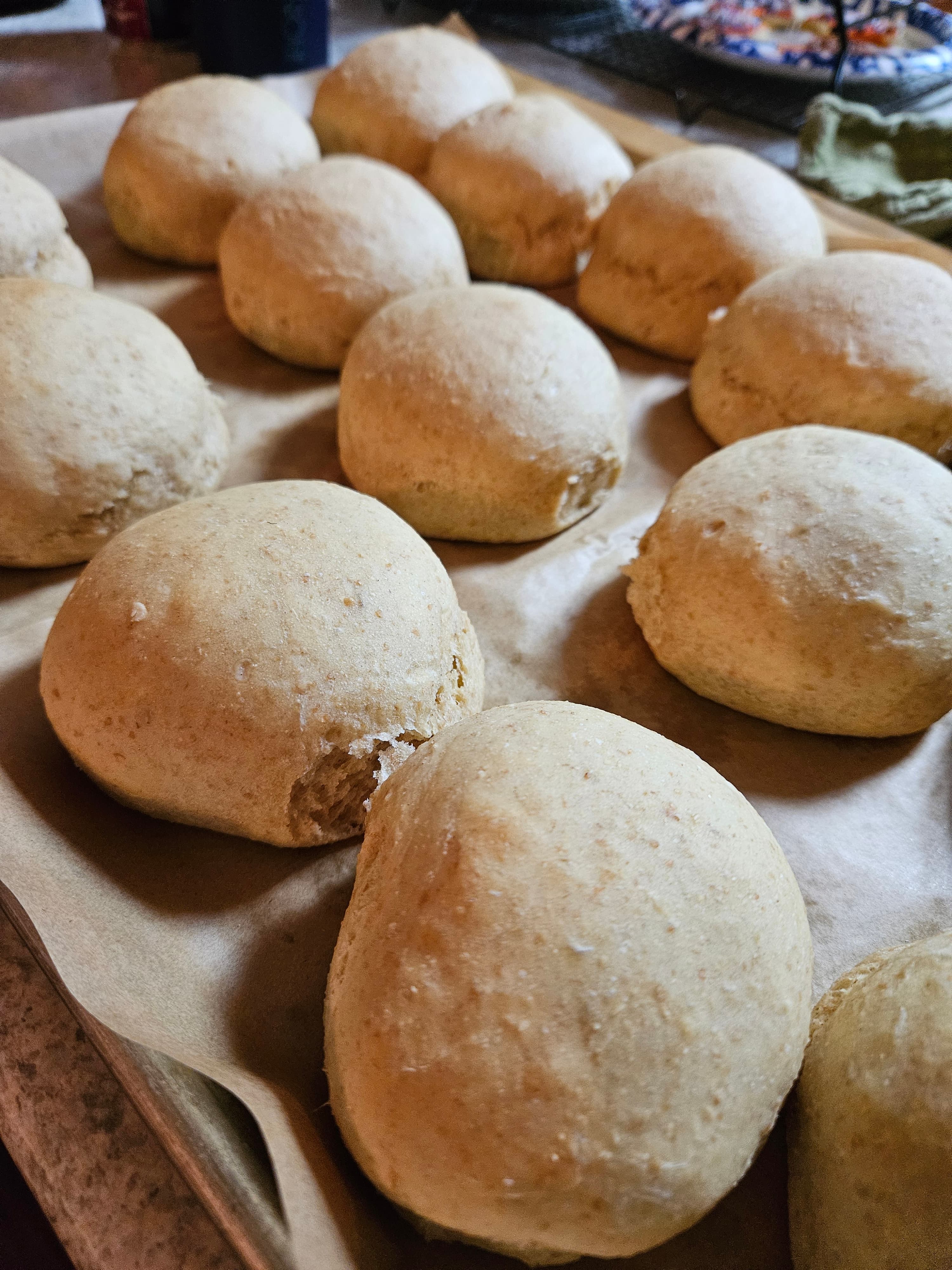 Organic Yeast Hamburger Buns